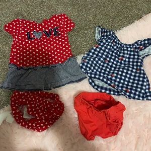 Carter’s set of 2 outfits